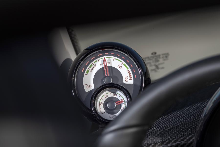 Панель приборов Smart EQ ForTwo Prime Cabrio (A453) 2020 года  (WW) (фото 35 из 82)